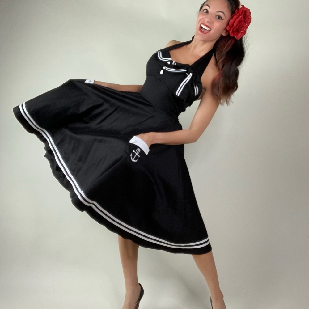 POCKETS!!! Brand new Hellbunny Dress